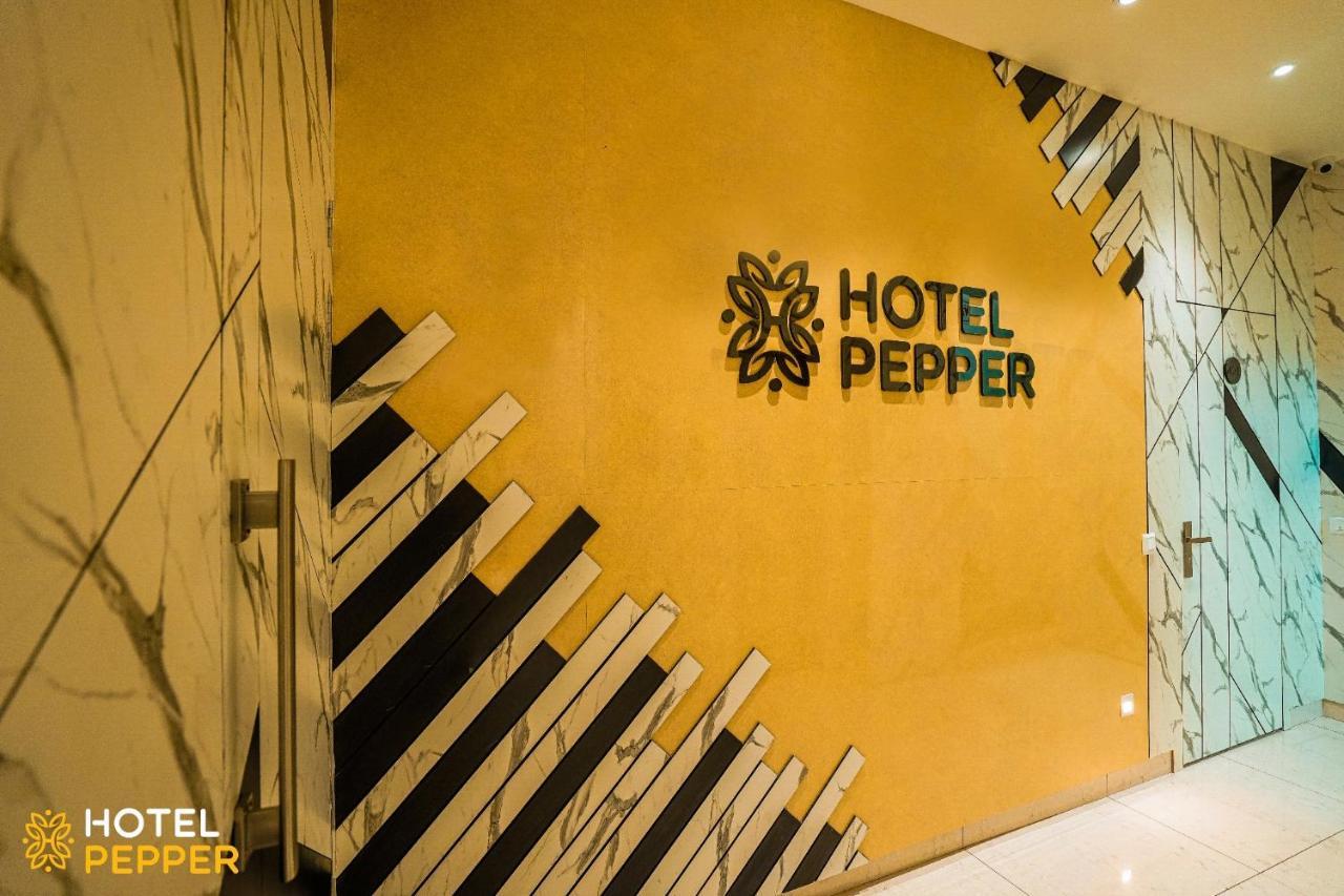 Hotel Pepper Hisār Buitenkant foto